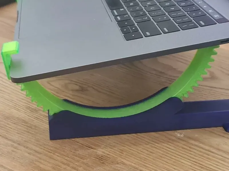 ノートPCスタンド