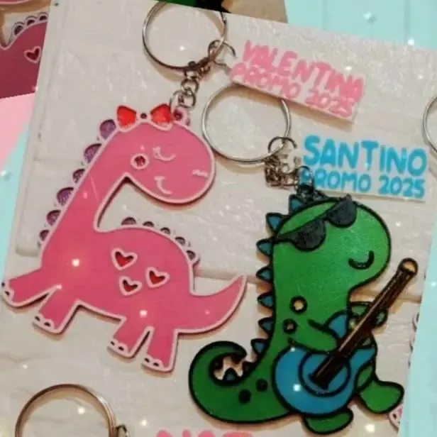 LLAVERO DINOSAURIO ROSA