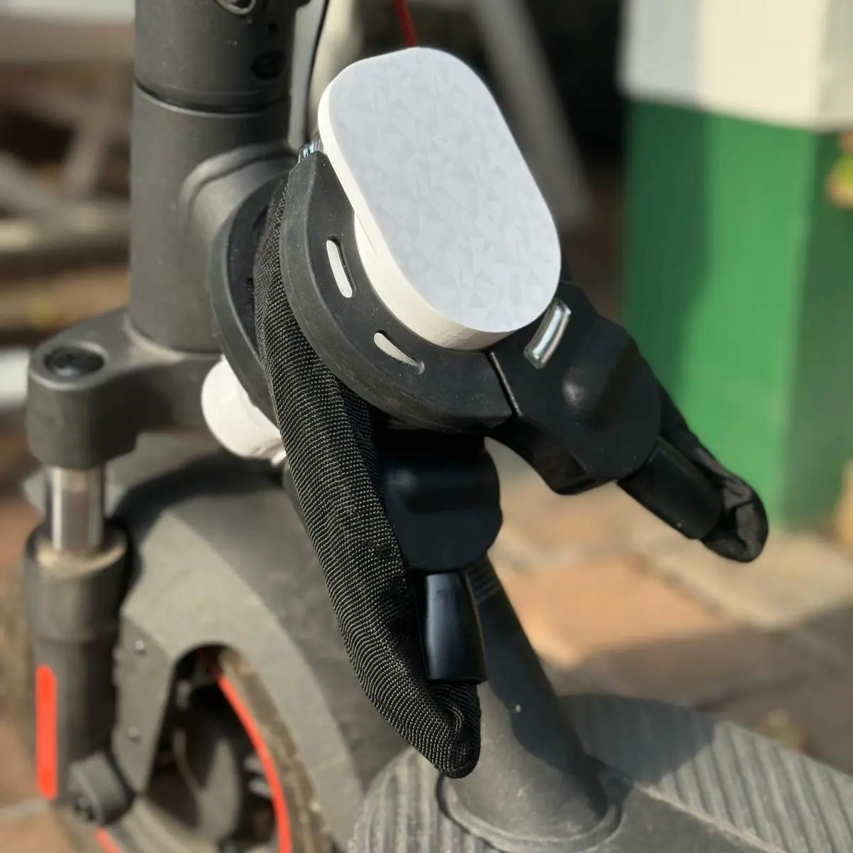 E-Scooter Handcuff Lock Holder – Stem Mount (50mm)