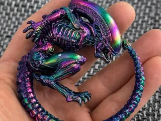 Alien Xenomorph pendant