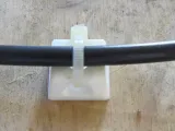 Cable holder-0