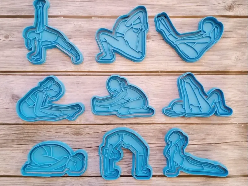 YOGA CORTANTE DE GALLETAS