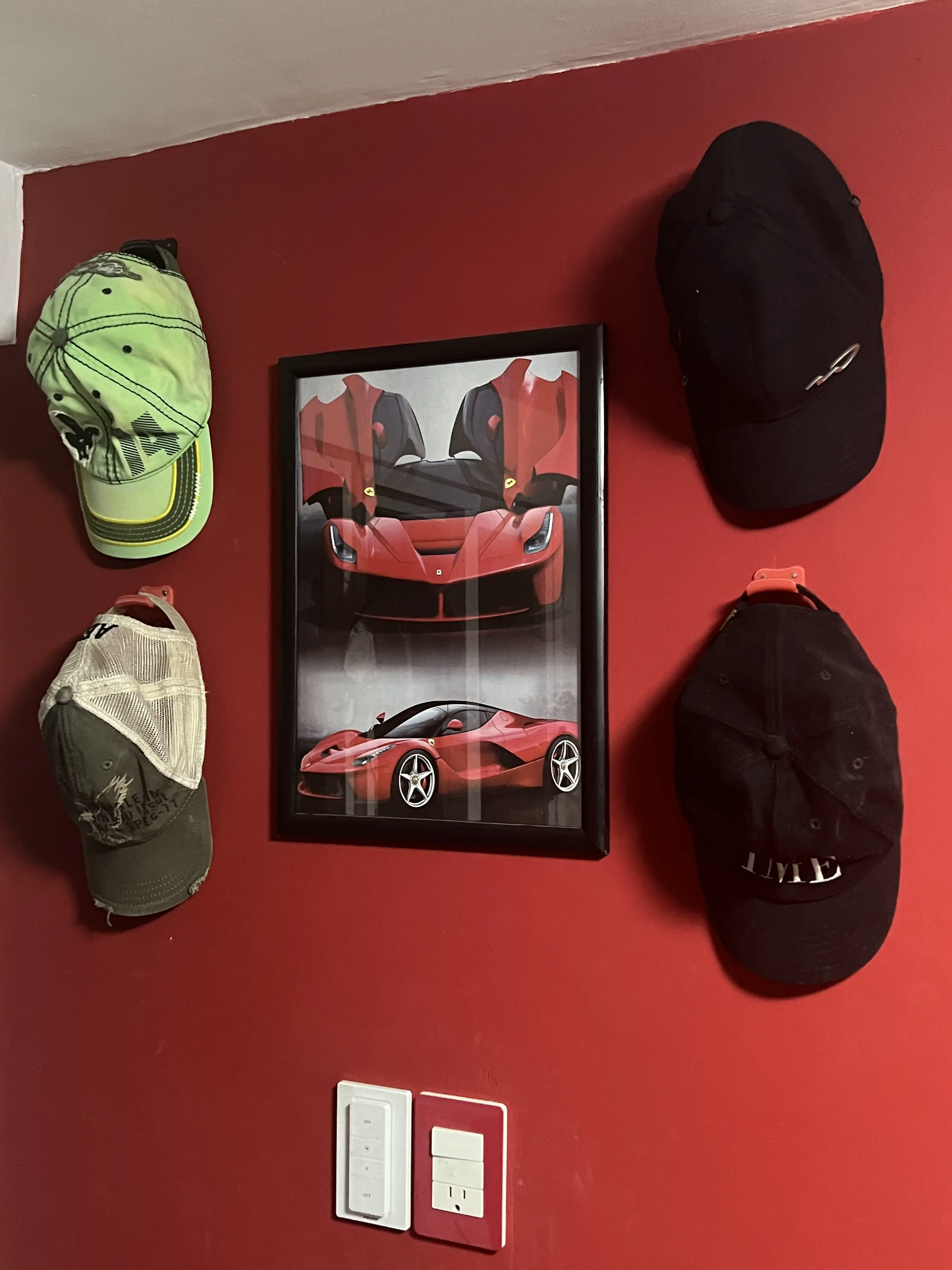 Cap Holder / Cap Hook