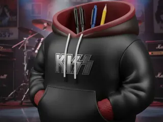 KISS PEN HOLDER
