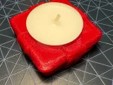Present tealight holder.-2