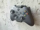 Soporte de pared para mando de Xbox | X y S | Mando | Auriculares-1