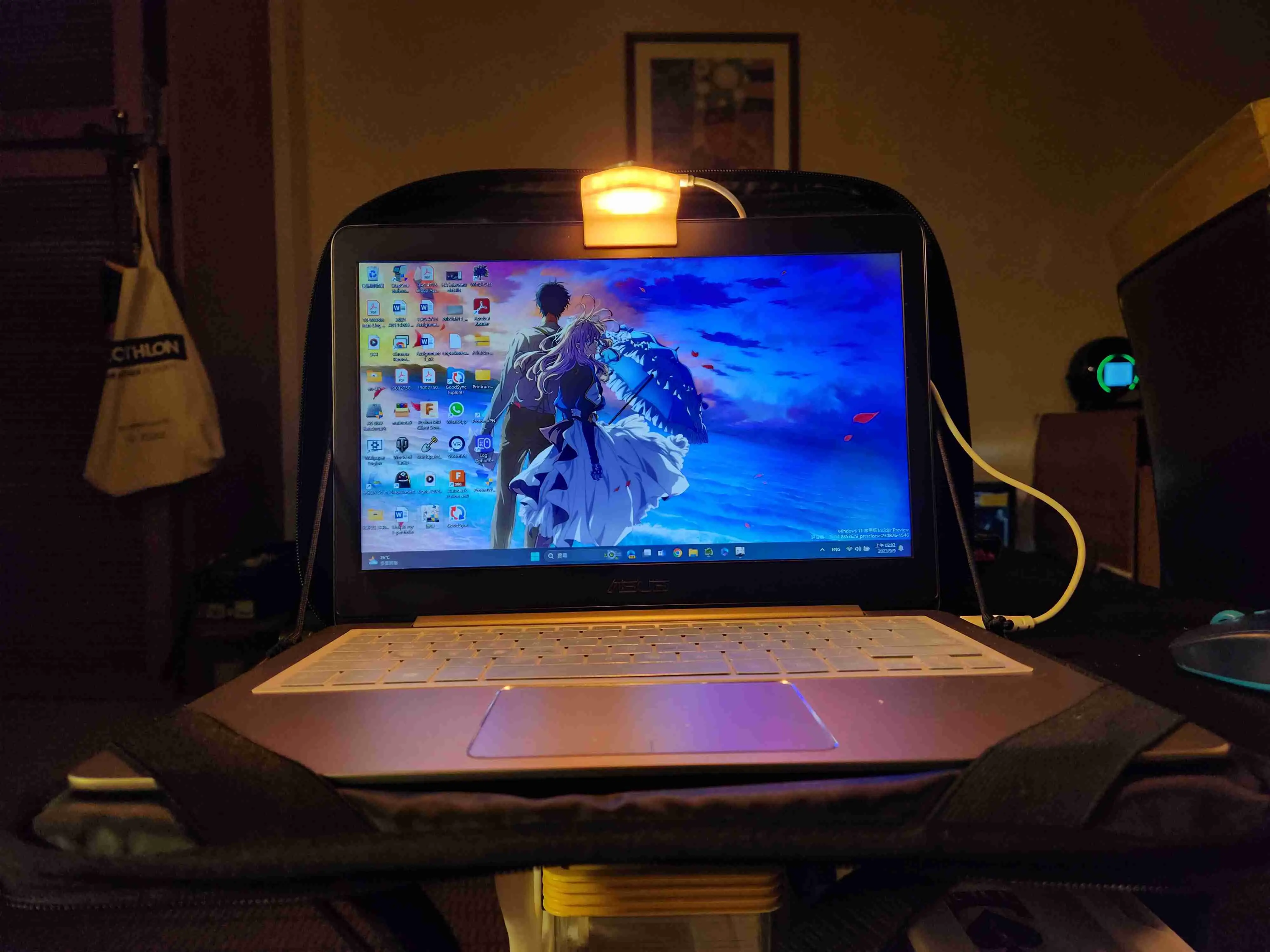 LAPTOP LIGHT CLIP 3D models download Creality Cloud