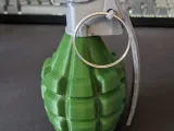 Grenade Mk2 | Reproduction grandeur nature-0