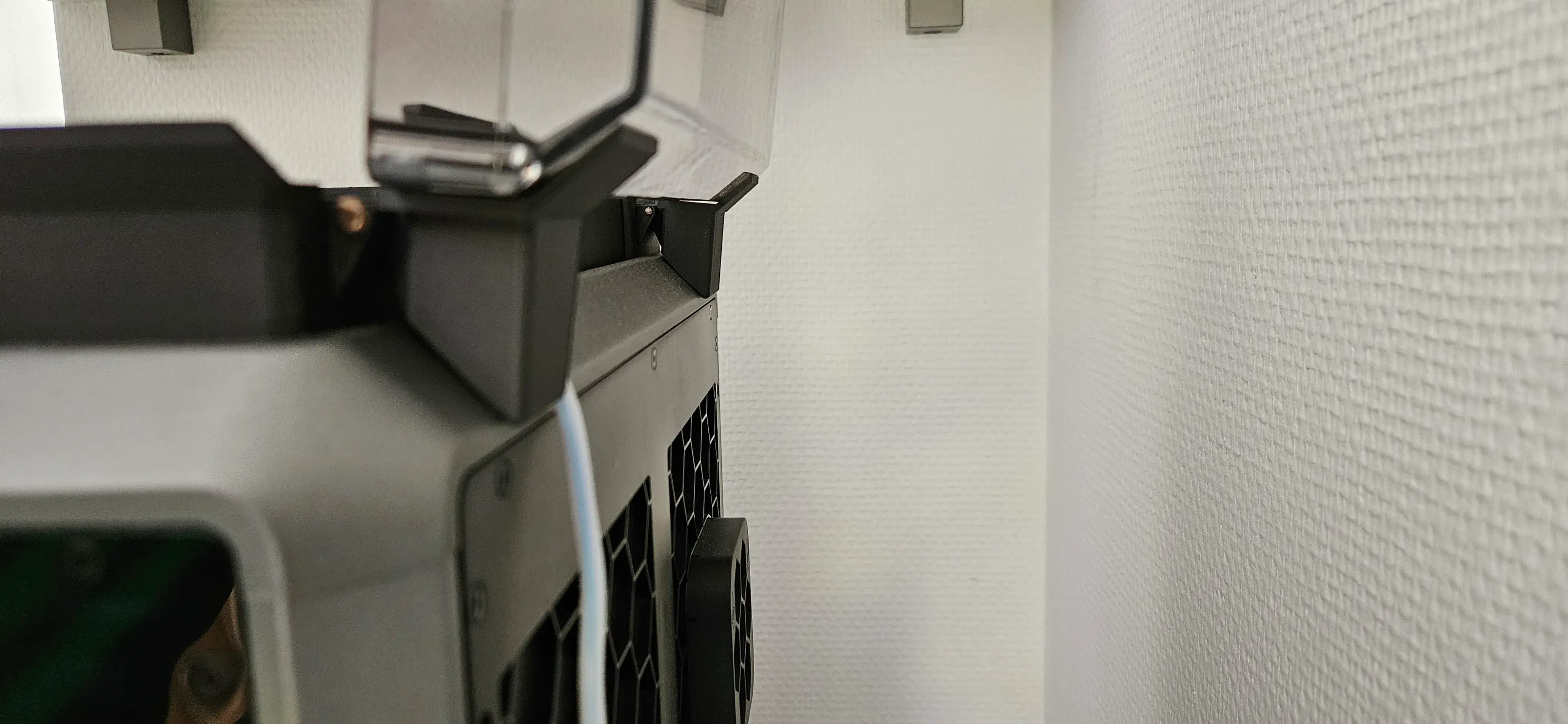 Hinges Lid Stop