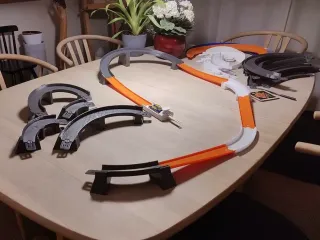 Hot Wheels Track Turns
