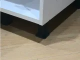 Kitchen cabinet leg-0