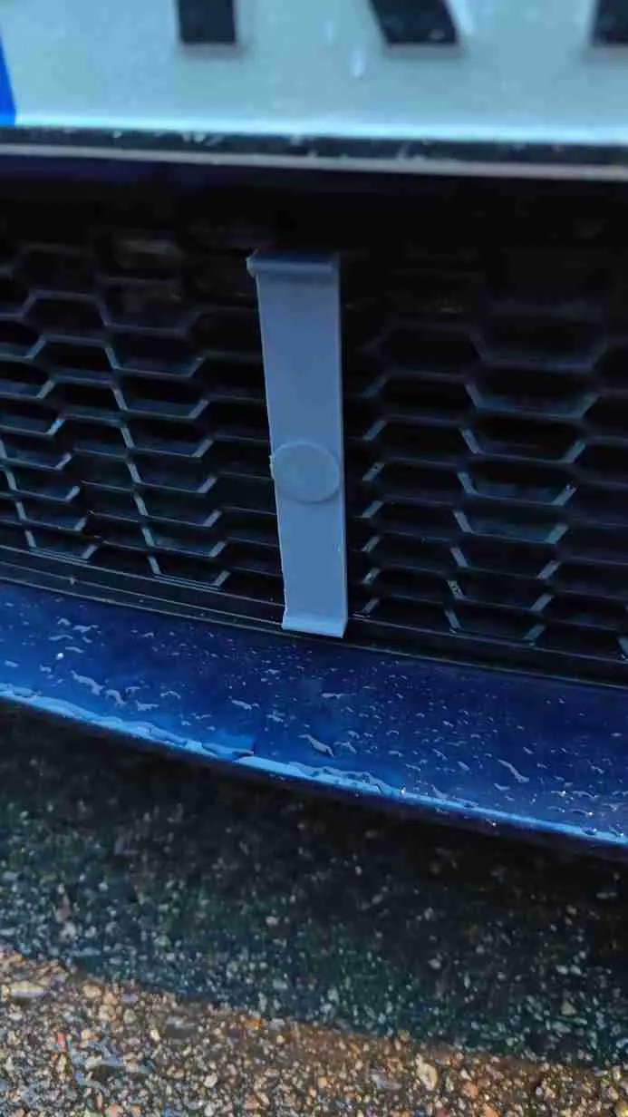 BMW F10/F11 M Sport EU license plate quick release clip 3D models