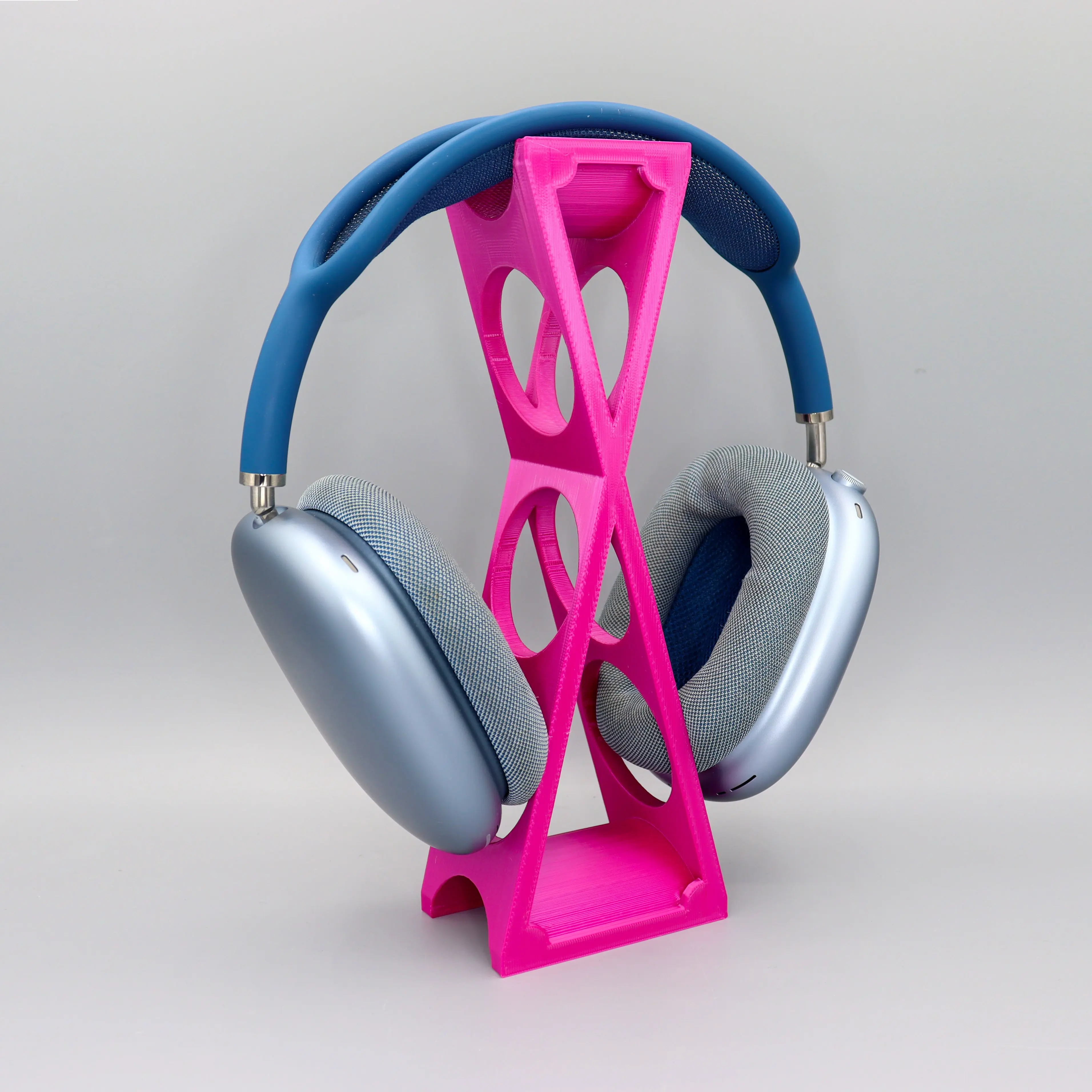 Headphone stand Cyclops