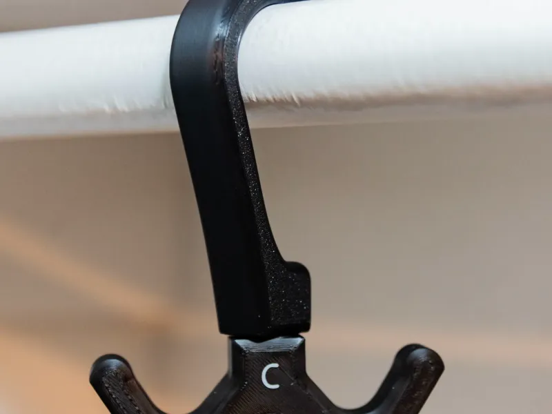Rotating Double Hook Hanger