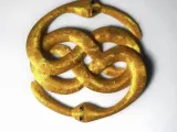 Never ending story amulet-0