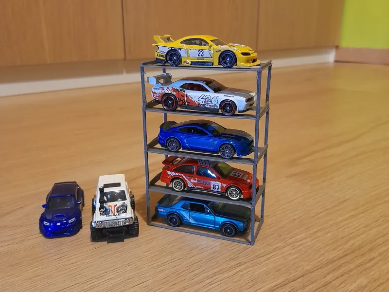 Hot Wheels lift for exposure