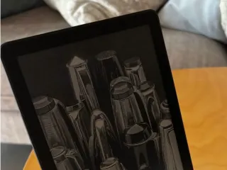 Kindle / Tablet Stand