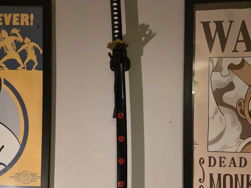 Vertical Katana wall mount