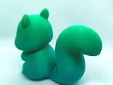 Niedliches kleines Eichhörnchen-3