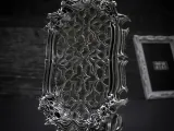 Weird dark gothic frame - 28-0