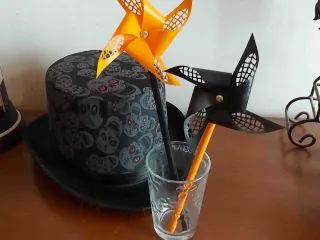spider halloween windmill