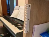 Simple cables hanger-4