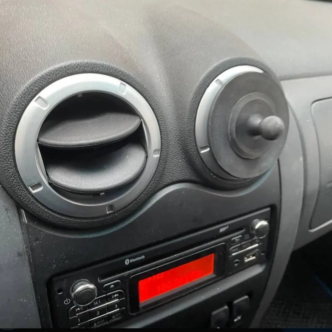 Renault largus, Logan, sandero phone holder in deflector