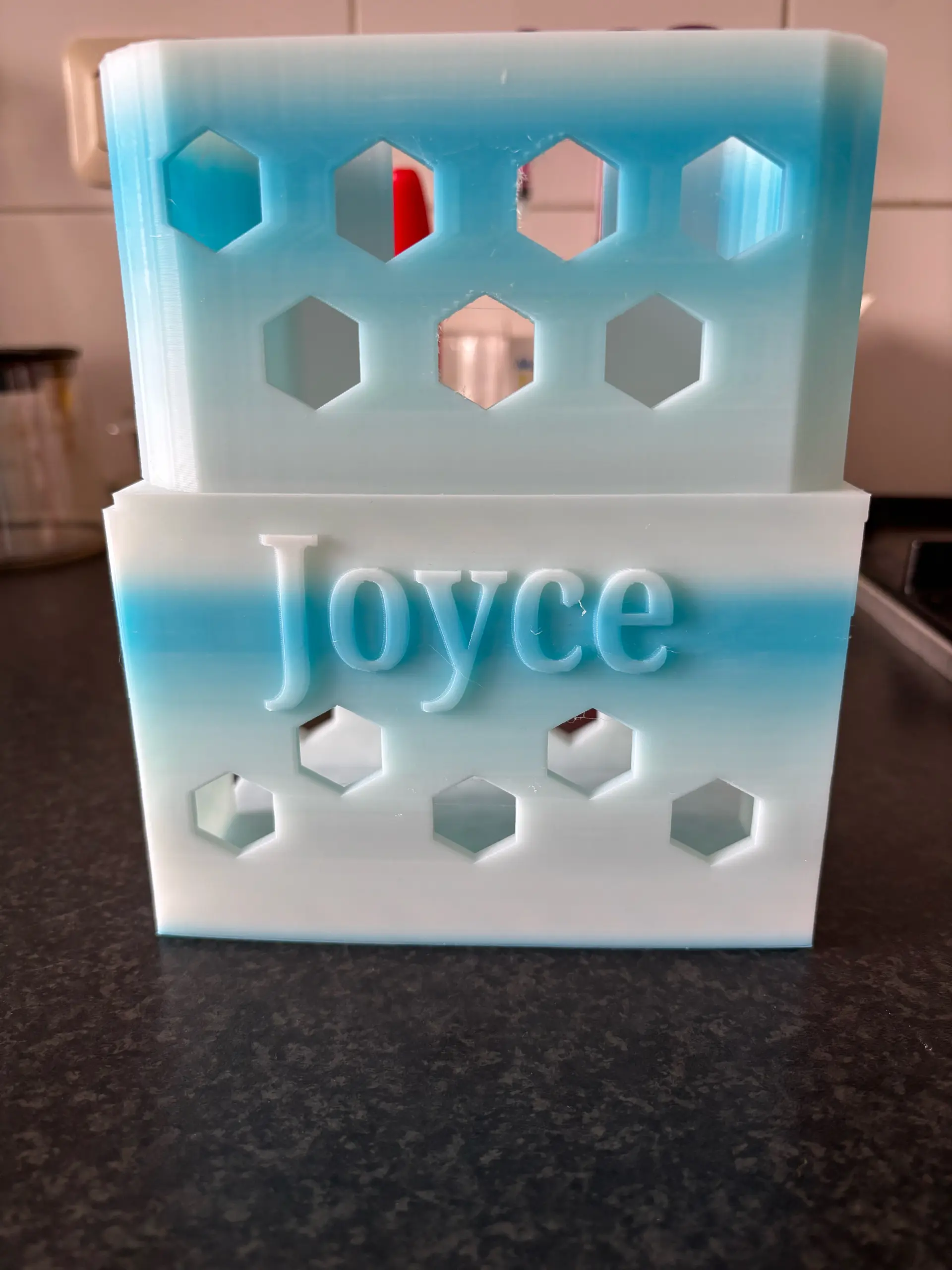 Flocare infinity 2 pump holder with name