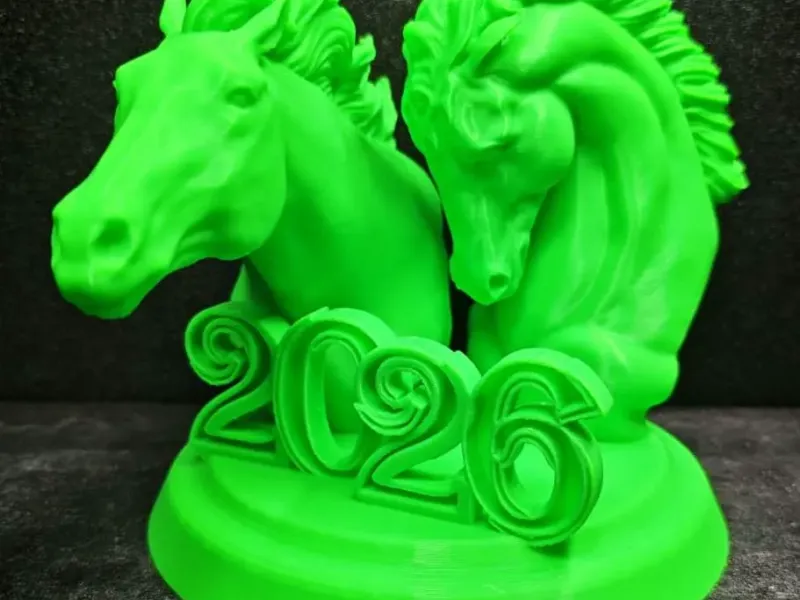 2026 Horse Head Sculpture – Neon / Emerald Edition