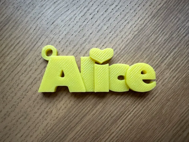 Porta-chaves com nome Alice