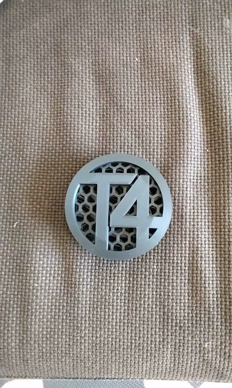 T4 badge 