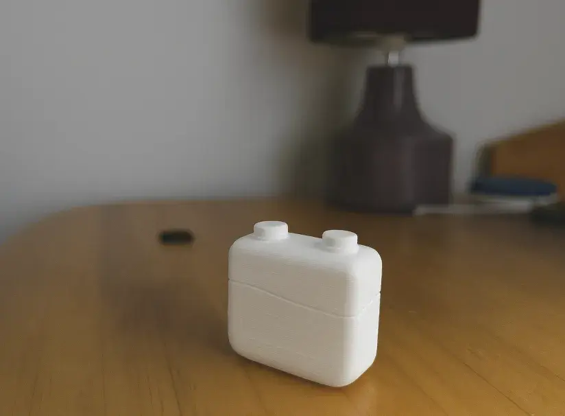 Retro camera figurine toy