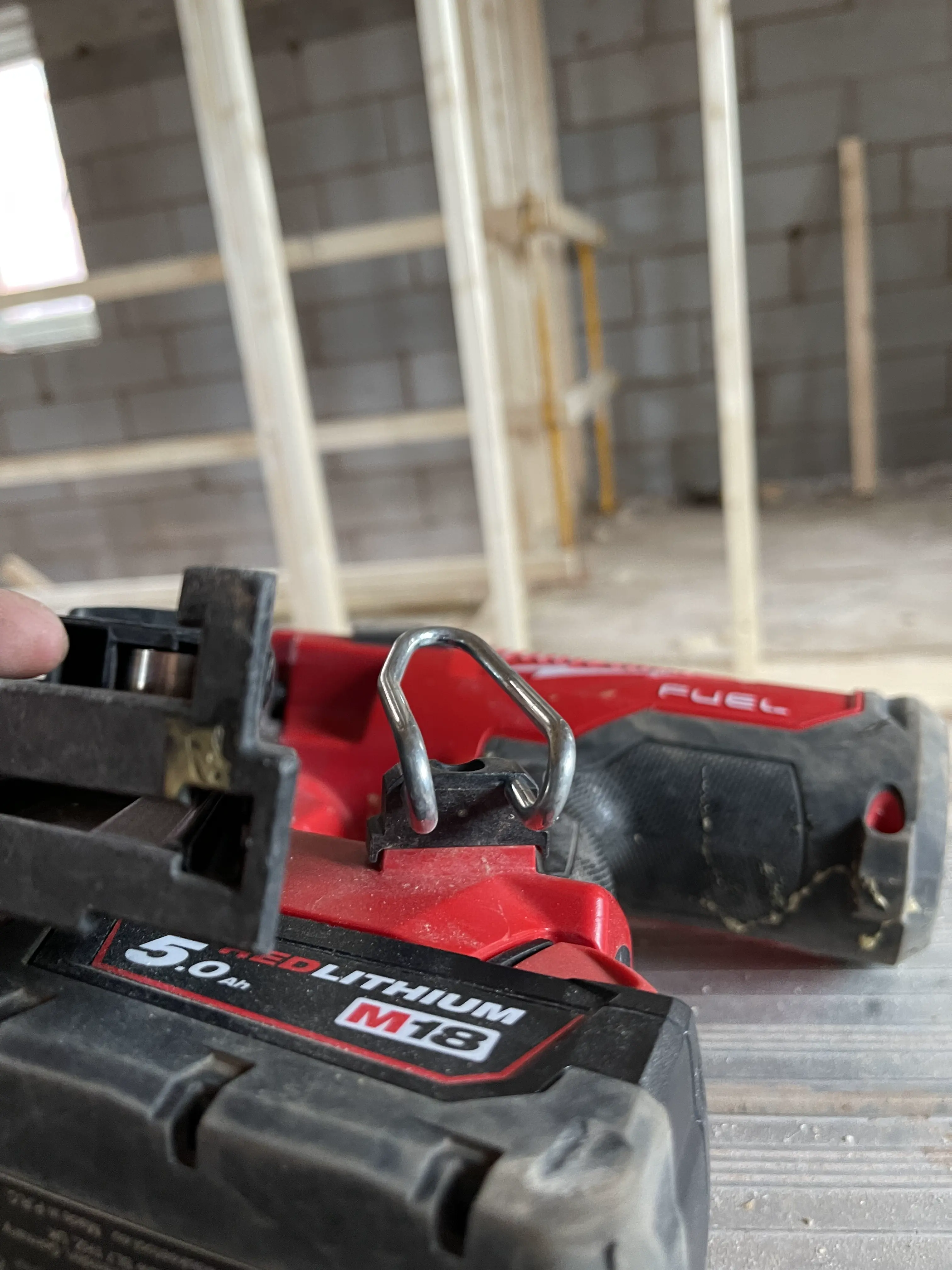 Milwaukee m18 fuel nail gun belt hook extension