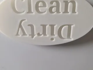 Magnet sign dirty or clean for the dishwasher