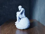 Sitting Kratos-7