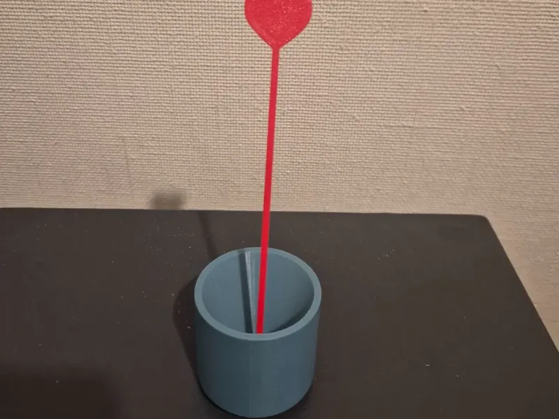 Glitter poker tool heart