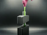 Levitating Vase-5