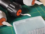 Universal ergonomic screwdriver V2-5