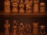 chess set "Light vs Darkness" -0