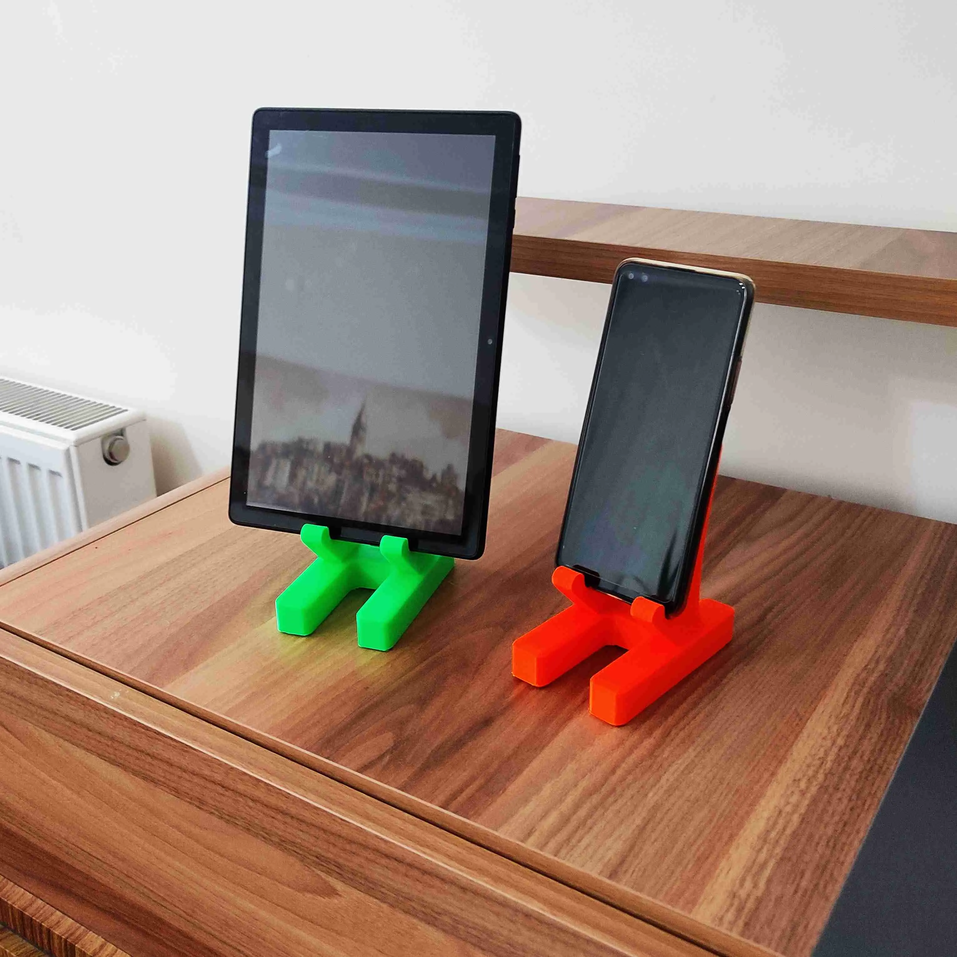 PHONE AND TABLET HOLDER