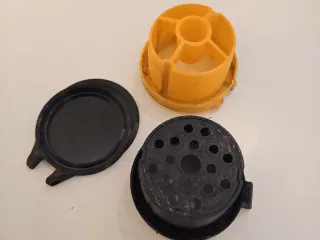 2018 Dacia Windshield Washer Fluid Reservoir Cap