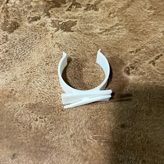 Automatic waterer clip