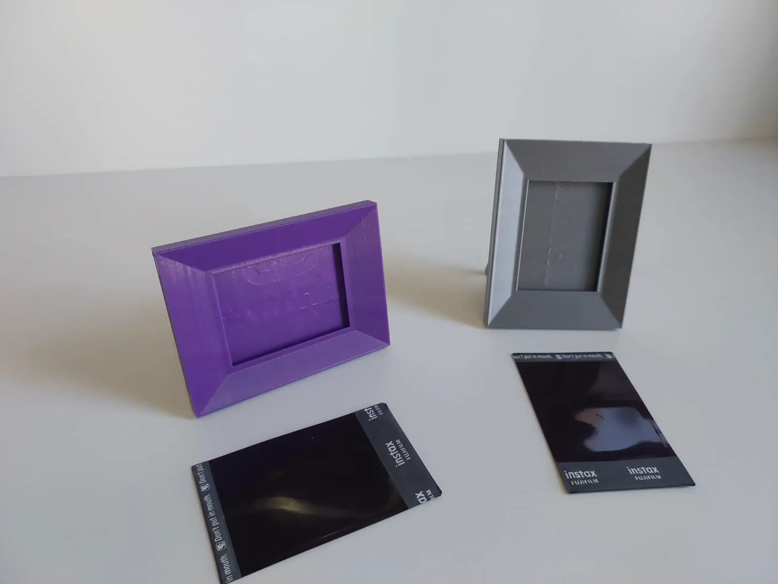 INSTAX MINI FOTOĞRAF ÇERÇEVESI