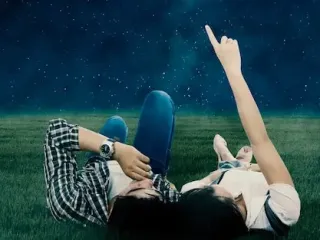 lovers watching stars