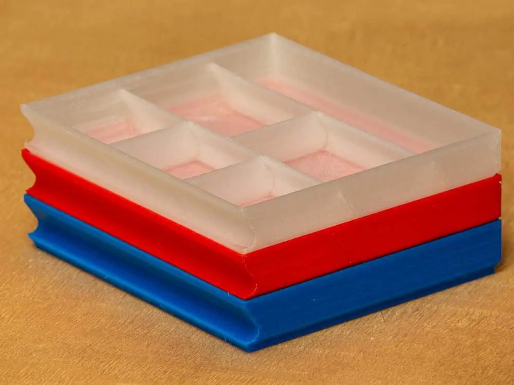 stackable screw tray