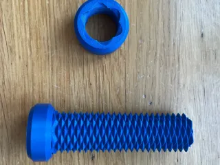 Two way screw