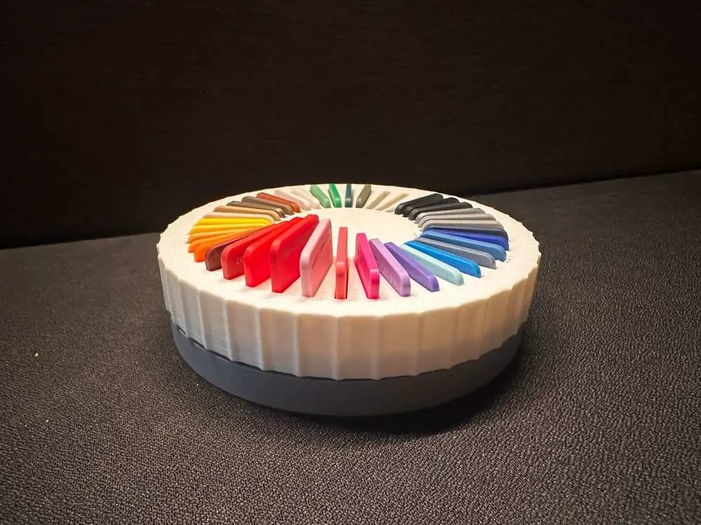 Spinning Filament Swatch Display