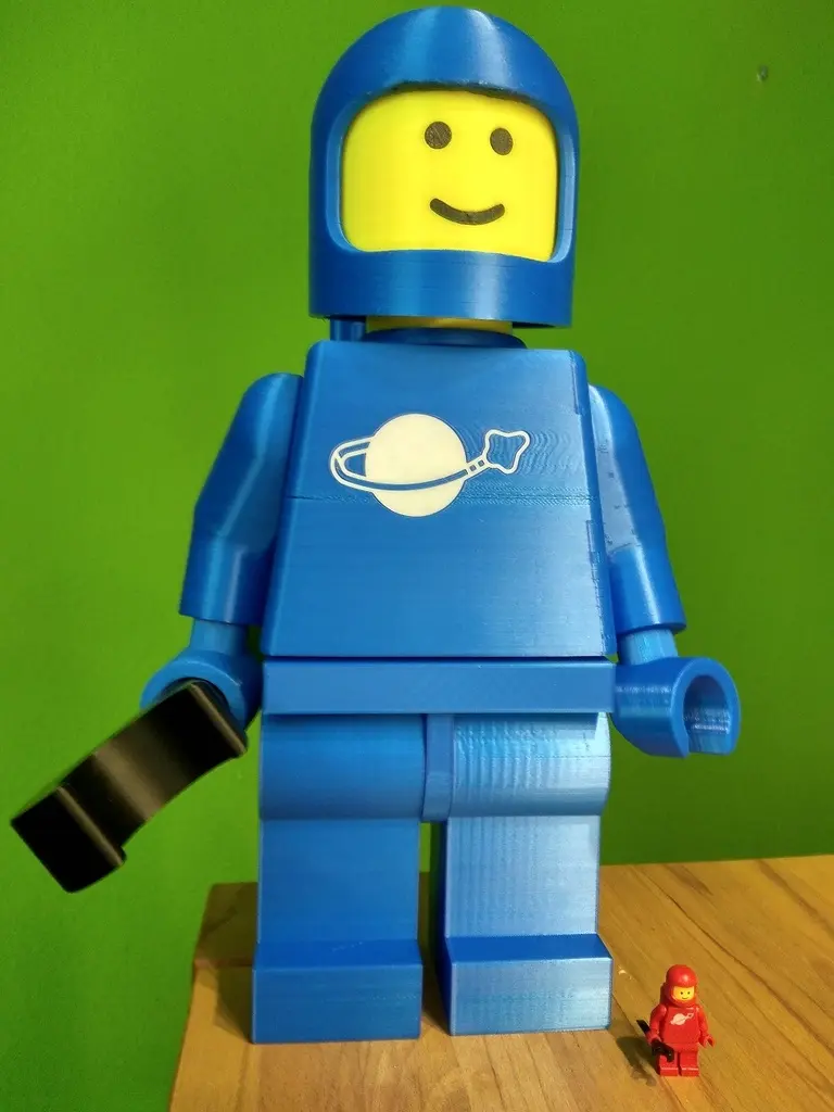 Lego Classic Space Astronaut 10:1