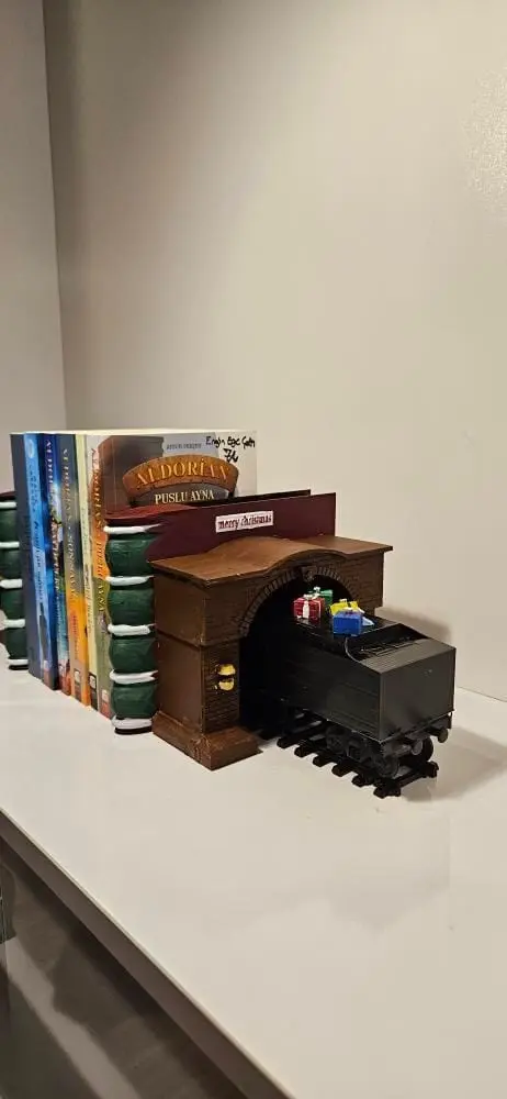 Christimas Book Train