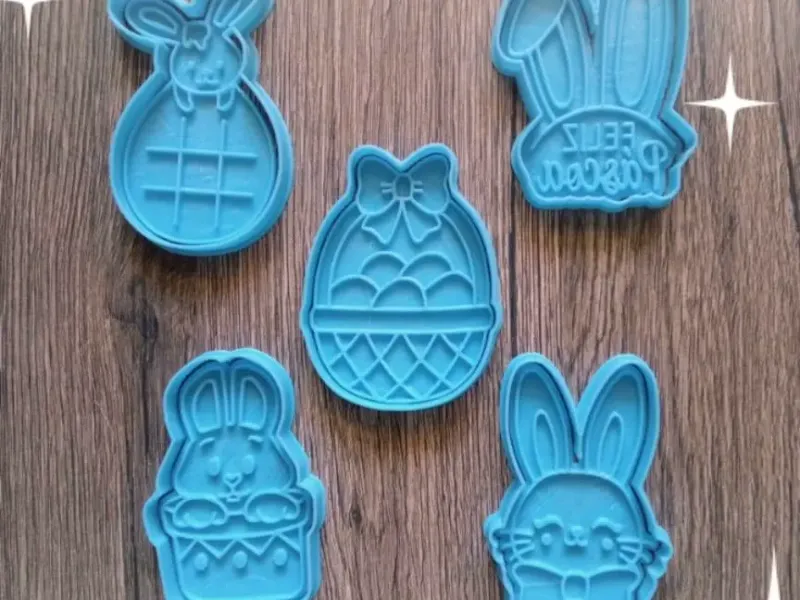 PASCUAS CORTANTE DE GALLETAS